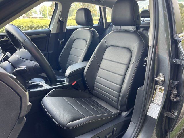 2024 Volkswagen Jetta 1.5T SE photo 3