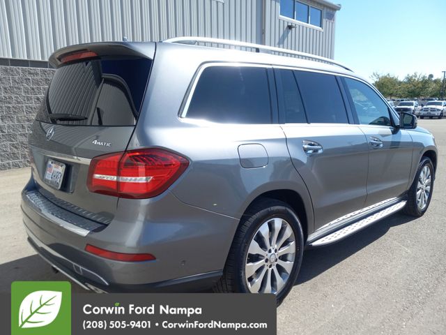 2017 Mercedes Benz GLS 450 4MATIC photo 2