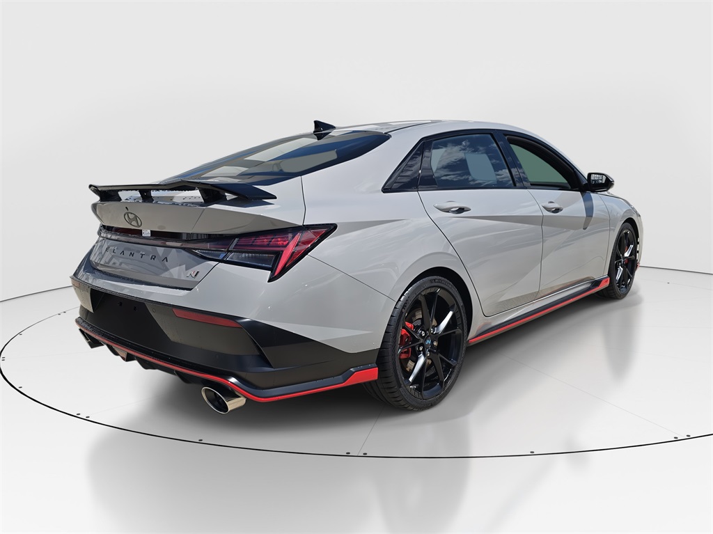 2025 Hyundai Elantra N Base photo 3