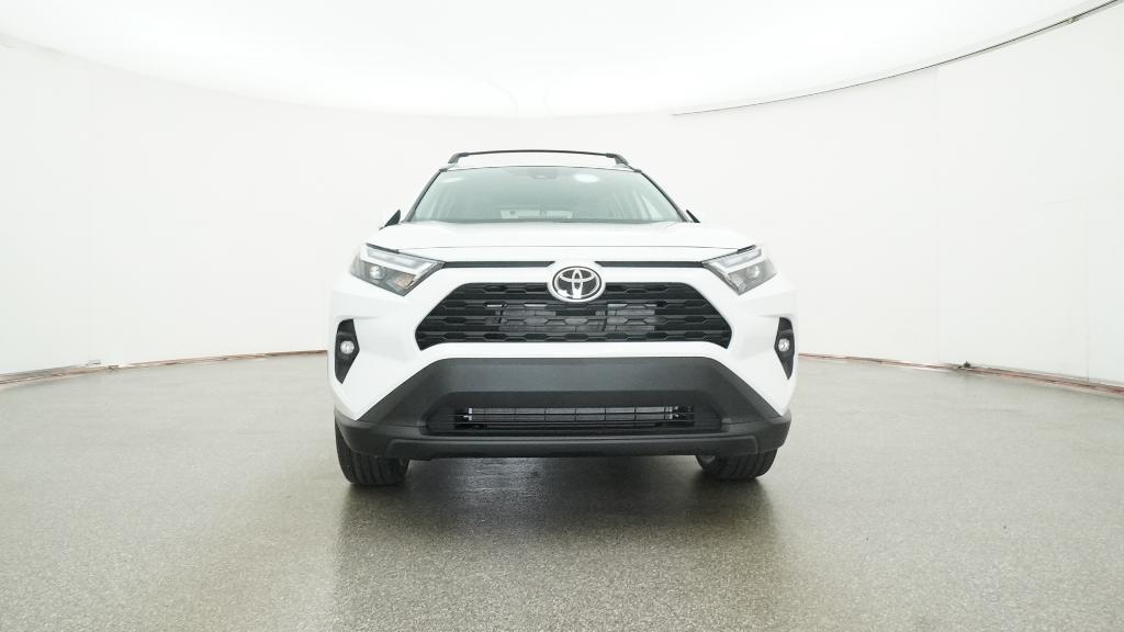 2025 Toyota RAV4 XLE Premium photo 3
