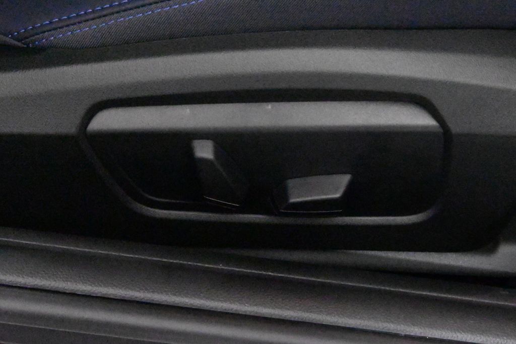 2025 Mini Cooper S photo 31