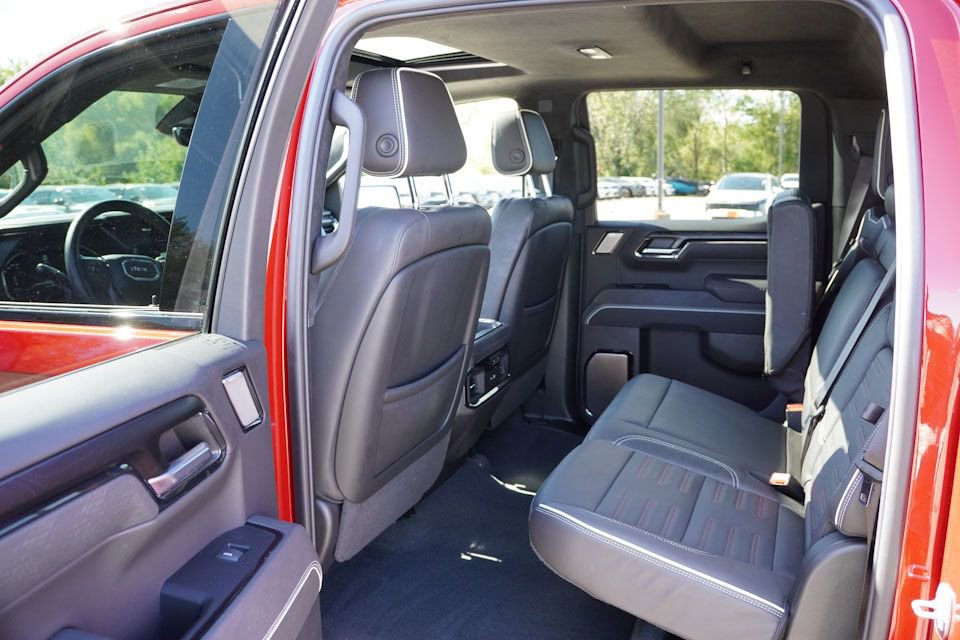2024 Gmc Sierra 1500 AT4X photo 17