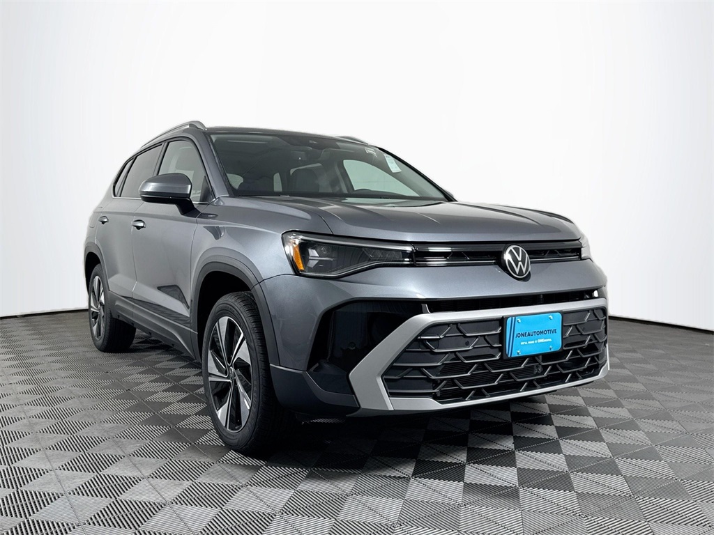 2025 Volkswagen Taos SE photo 4