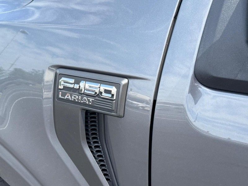 2022 Ford F-150 Lariat photo 9