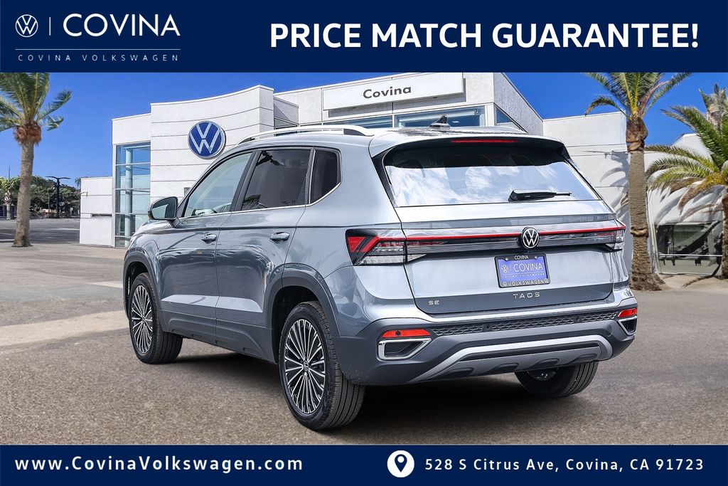 2025 Volkswagen Taos SE photo 4