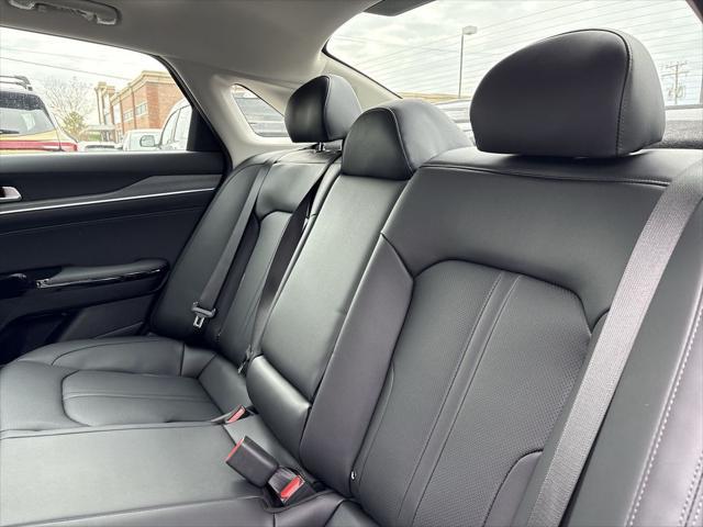 2025 Kia K5 EX photo 19