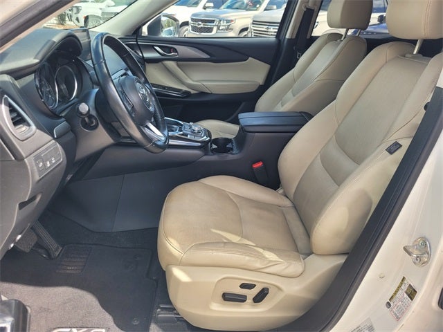 2019 Mazda CX-9 Touring photo 3