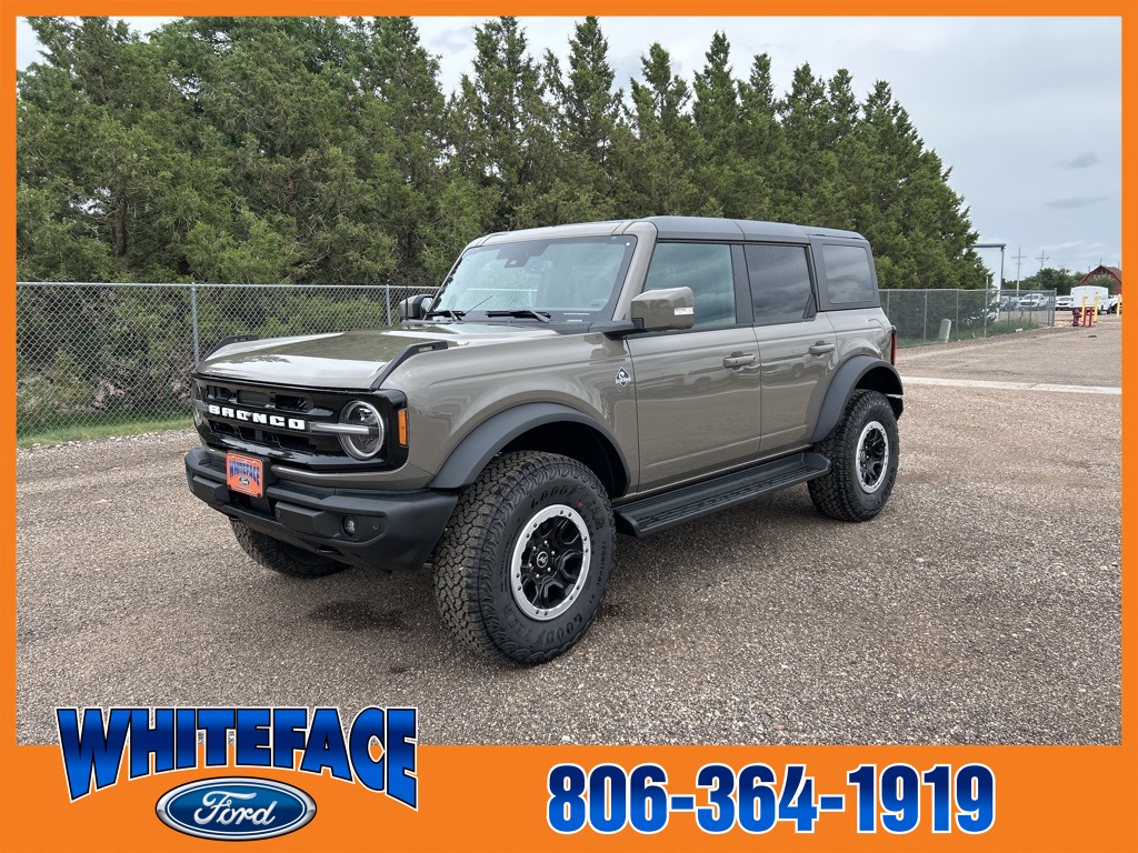 2025 Ford Bronco 4-Door Outer Banks's photo