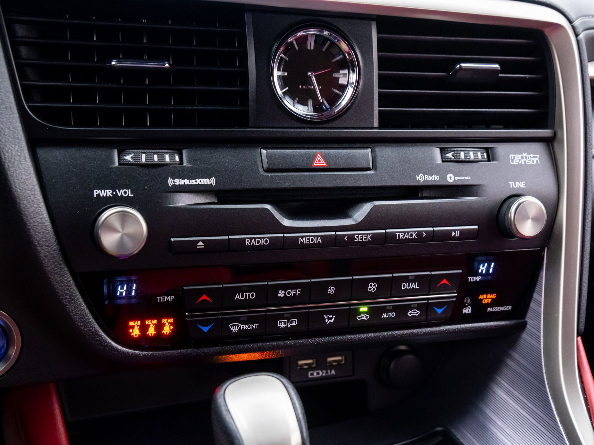 2022 Lexus RX 450h F SPORT photo 24