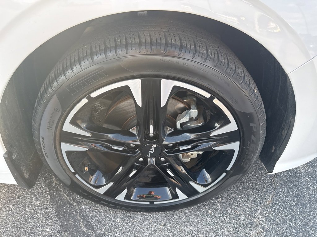2023 Kia K5 GT-Line photo 8