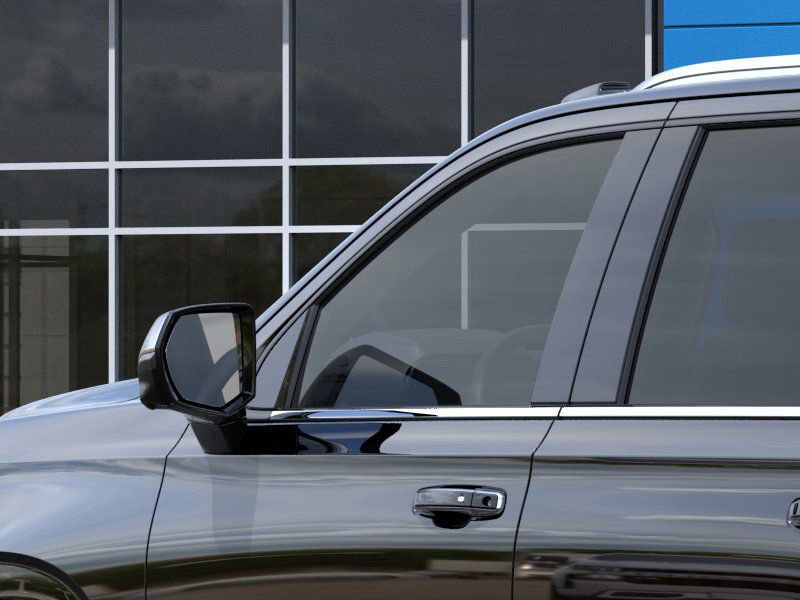 2026 Chevrolet Suburban Premier photo 12
