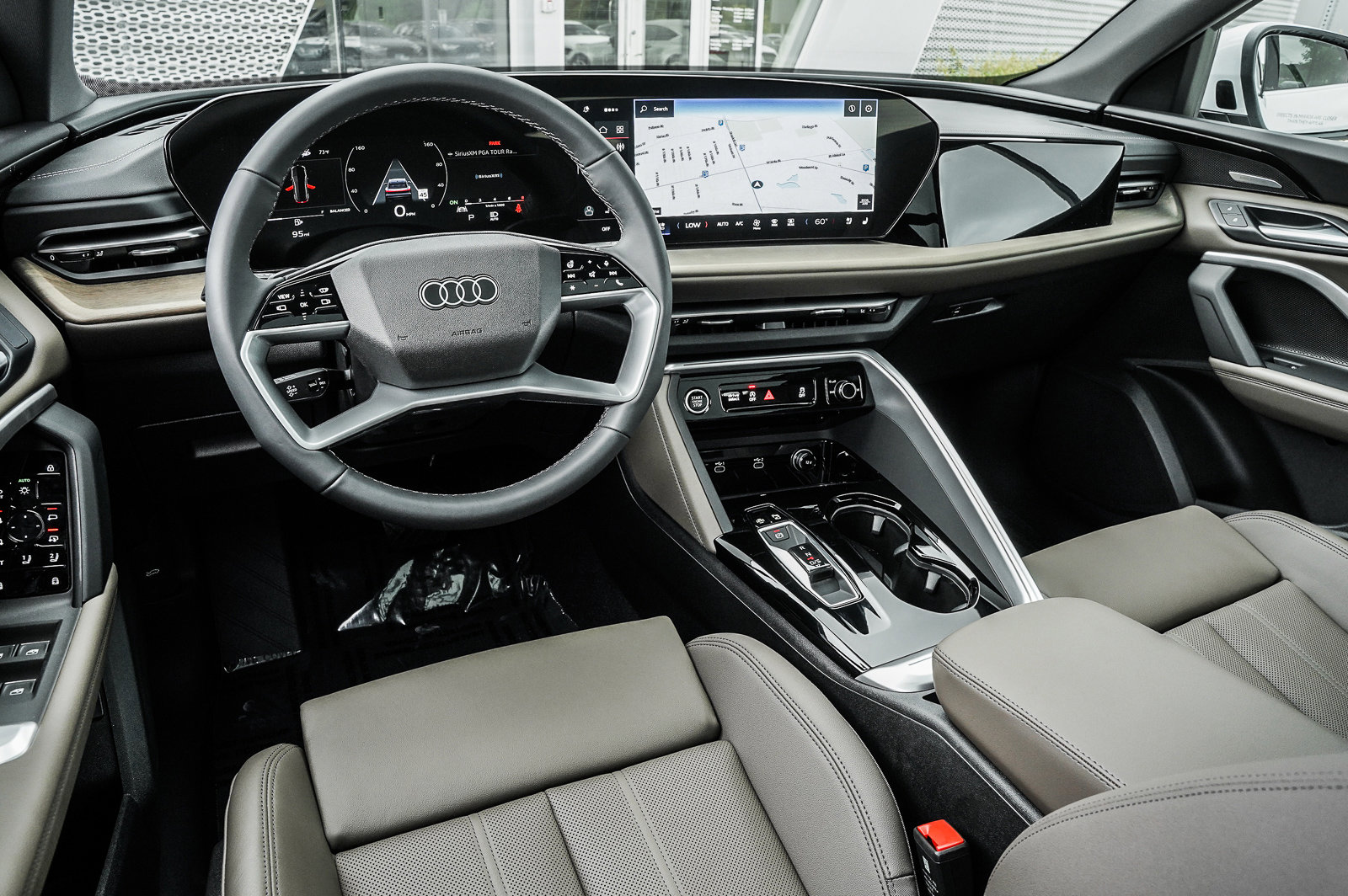 2025 Audi Q5 Premium Plus photo 2