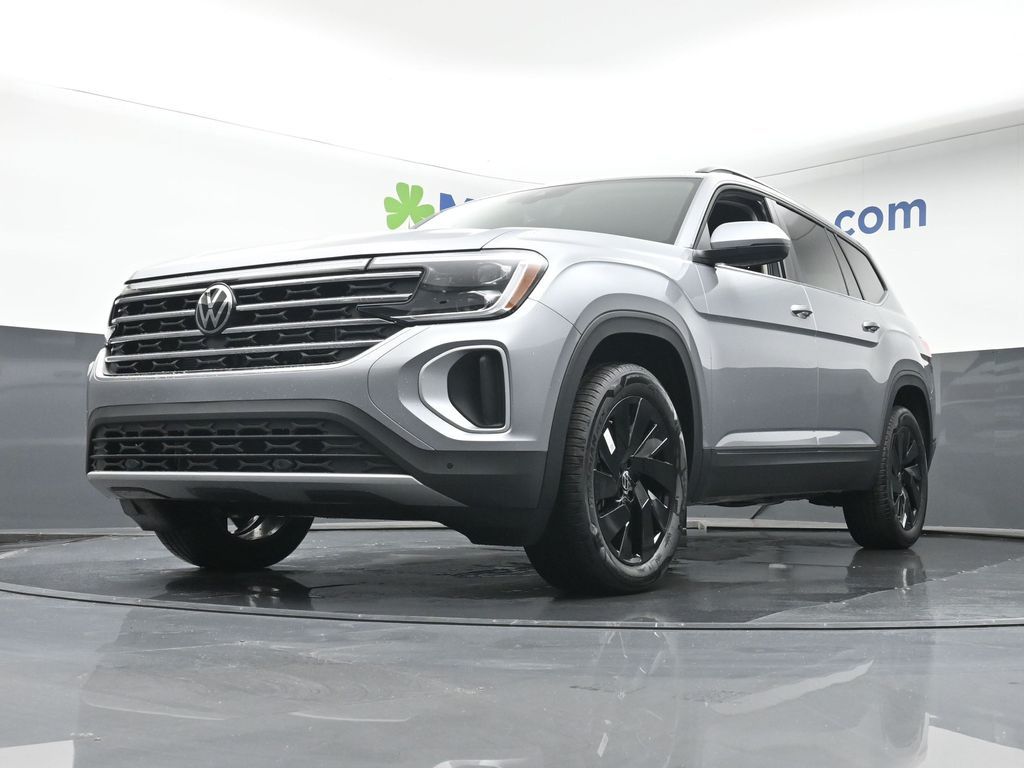 2026 Volkswagen Atlas SE Technology photo 4
