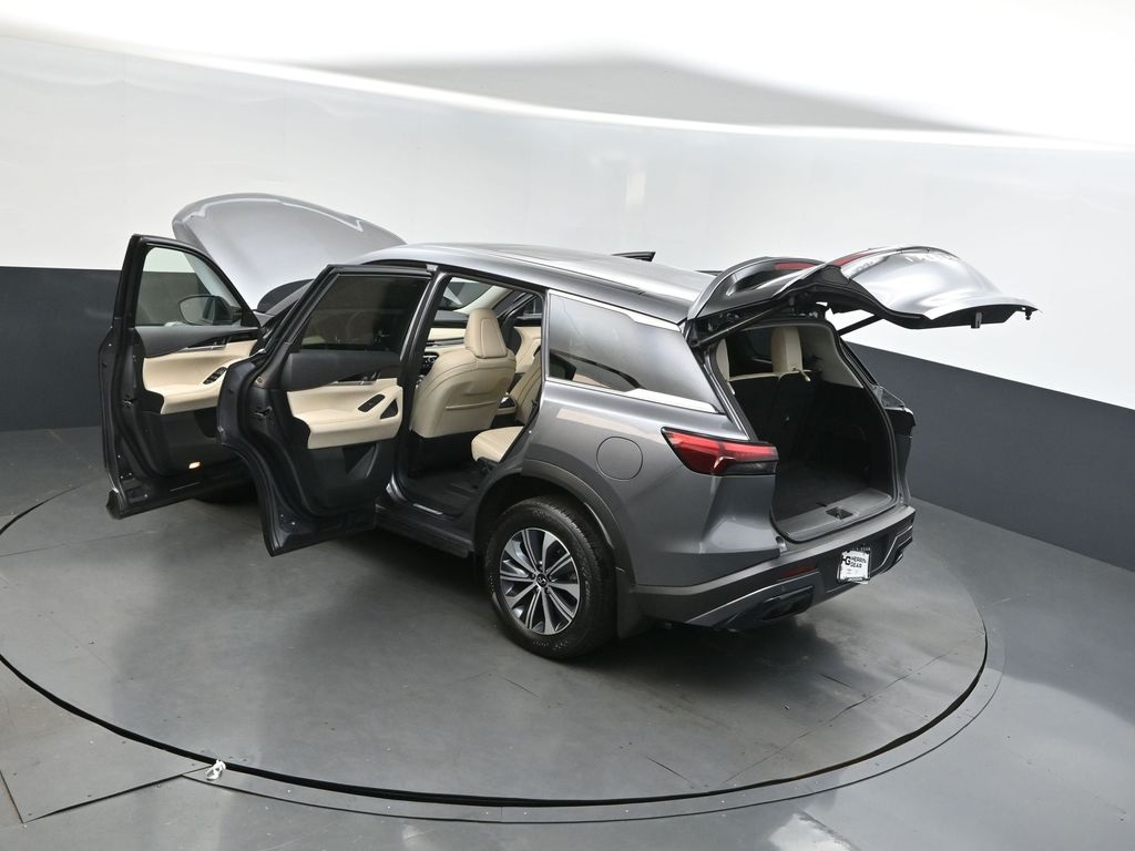 2025 Infiniti QX60 Pure photo 2