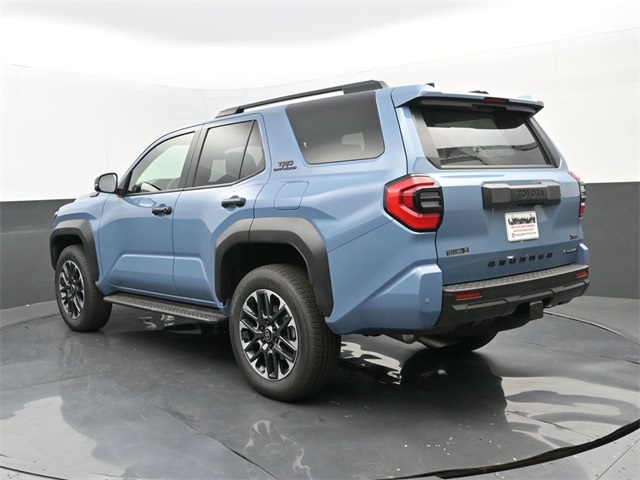 2025 Toyota 4Runner TRD Off-Road photo 2