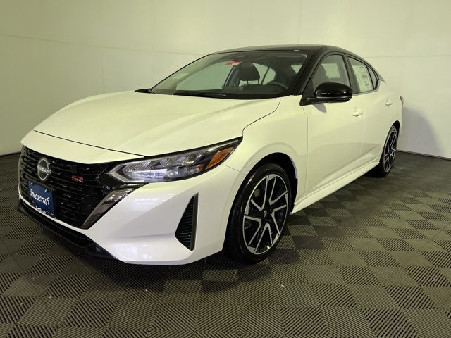 2025 Nissan Sentra SR photo 4