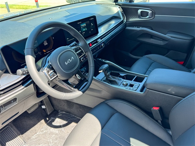 2025 Kia Sorento S photo 11