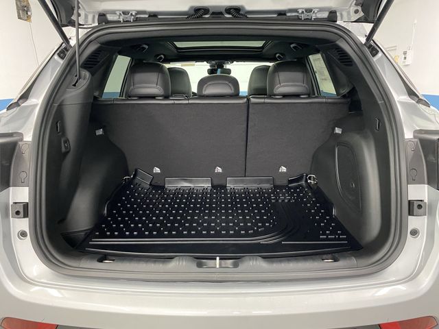 2026 Jeep Compass Latitude photo 3