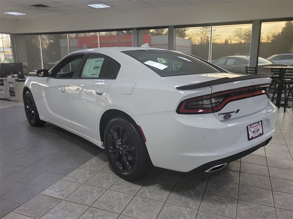 2023 Dodge Charger SXT photo 2