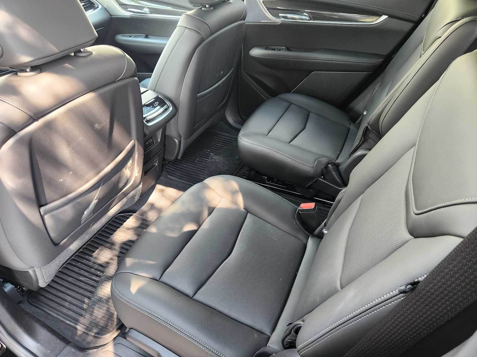 2025 Cadillac XT4 Sport photo 18