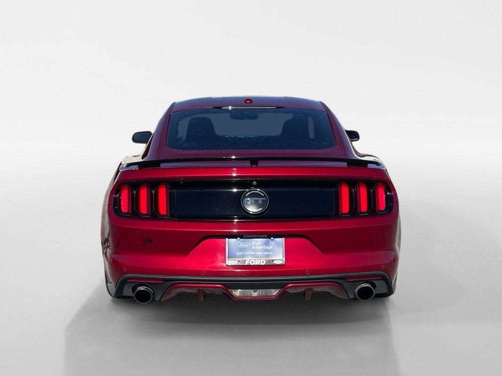 2017 Ford Mustang GT Premium photo 4