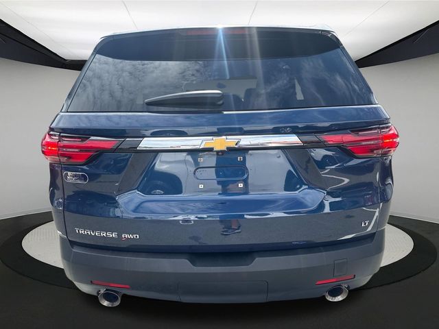 2023 Chevrolet Traverse Leather photo 2
