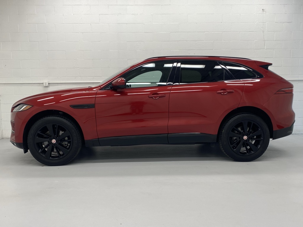 2023 Jaguar F-PACE P250 S photo 3