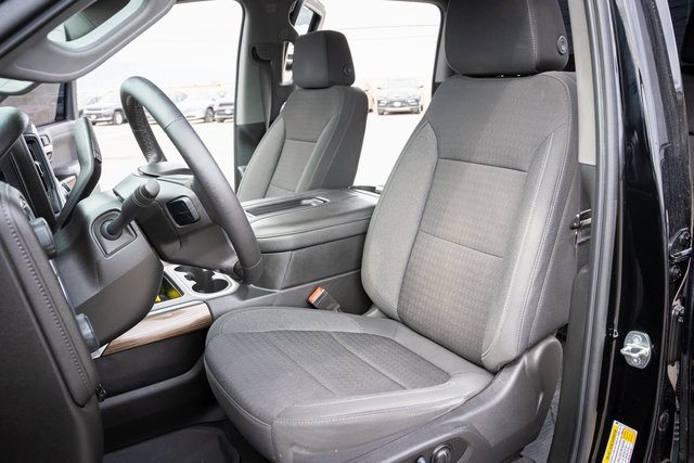 2022 Chevrolet Silverado 1500 RST photo 14