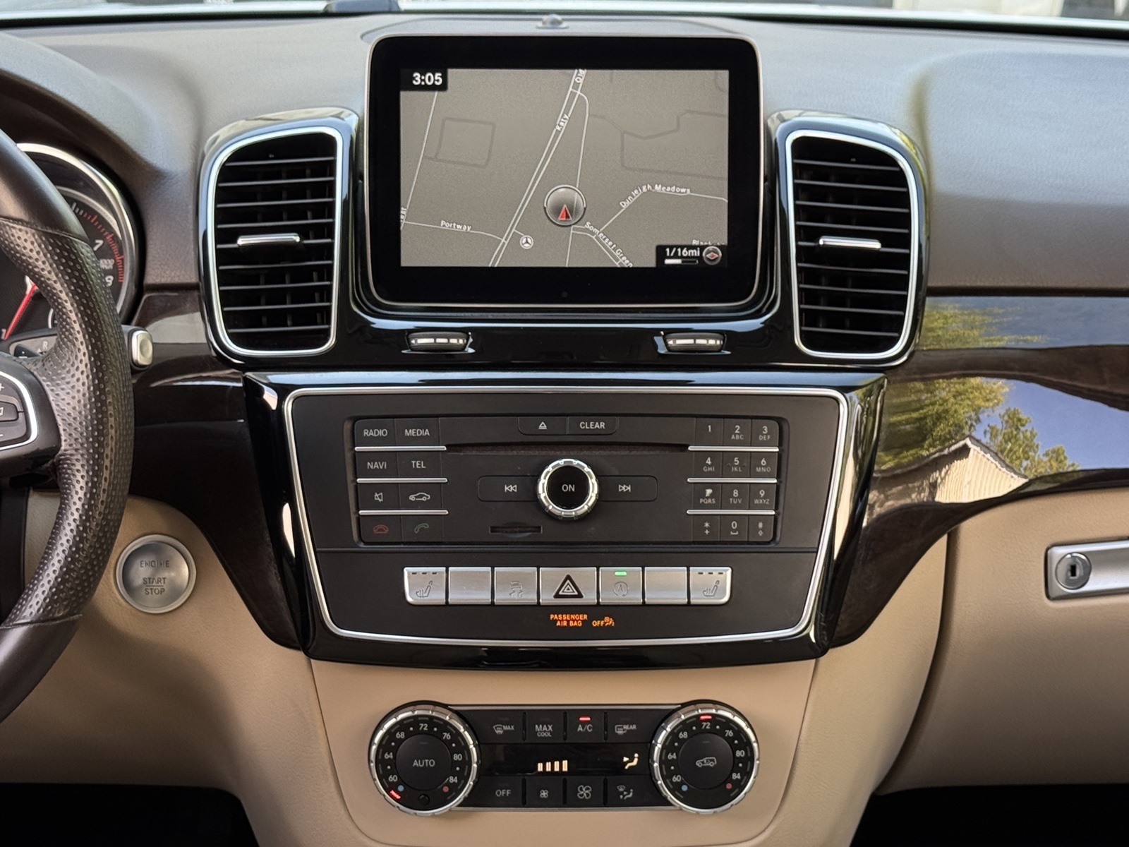 2019 Mercedes Benz GLE 400 4MATIC photo 4