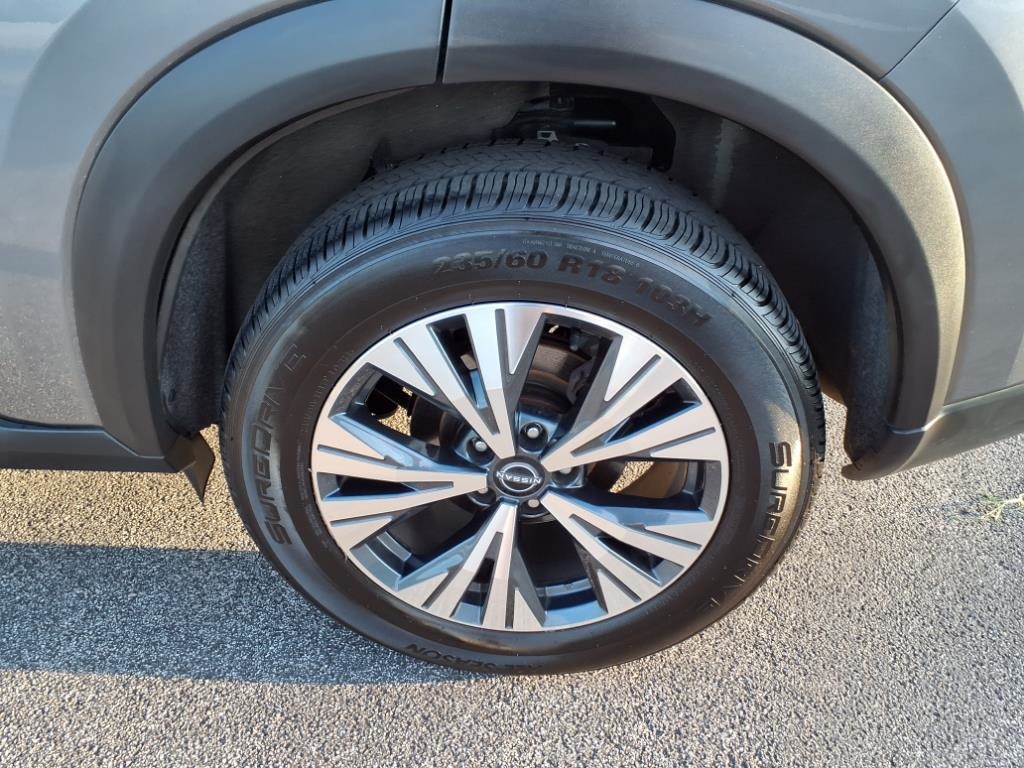 2023 Nissan Rogue SV photo 5
