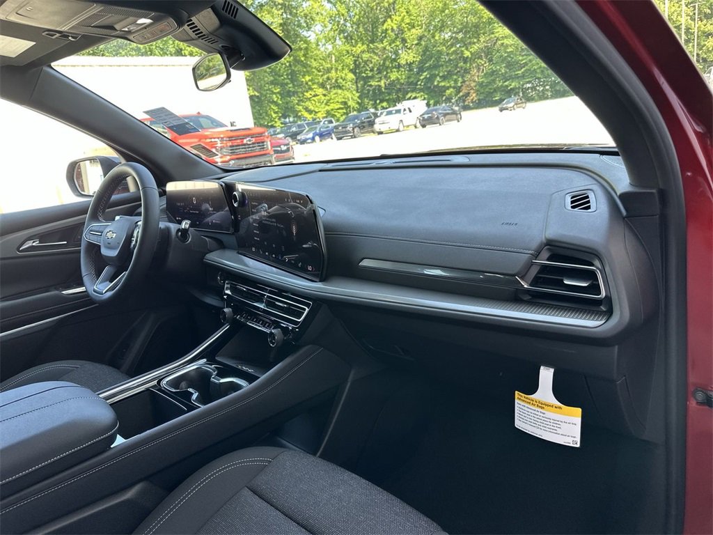2026 Chevrolet Traverse photo 28