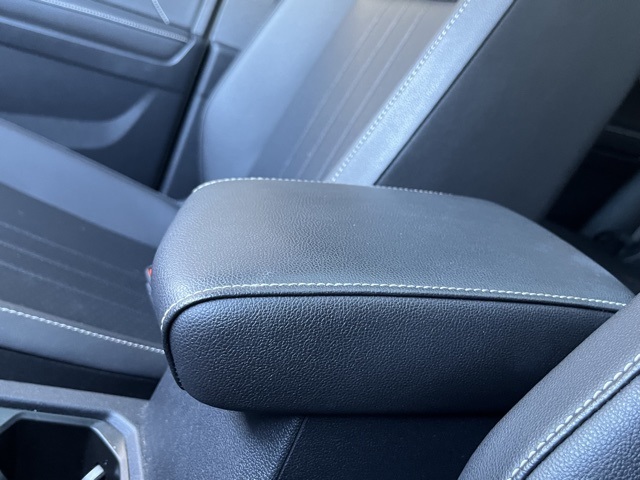 2022 Volkswagen Tiguan SE R-Line Black photo 38