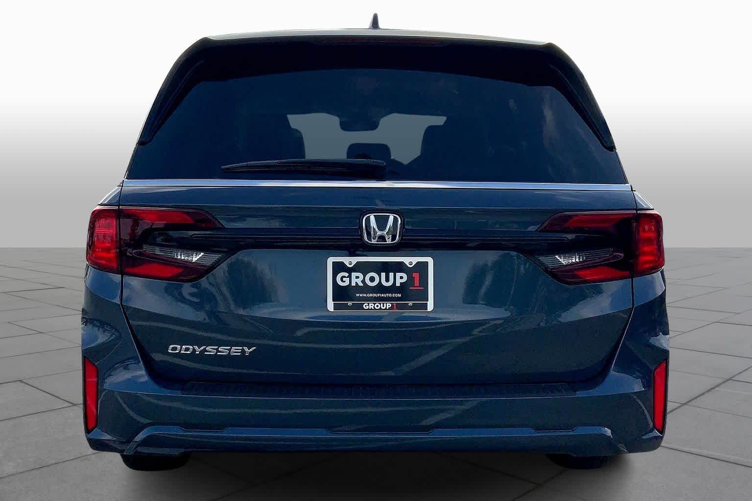 2026 Honda Odyssey EX-L photo 4
