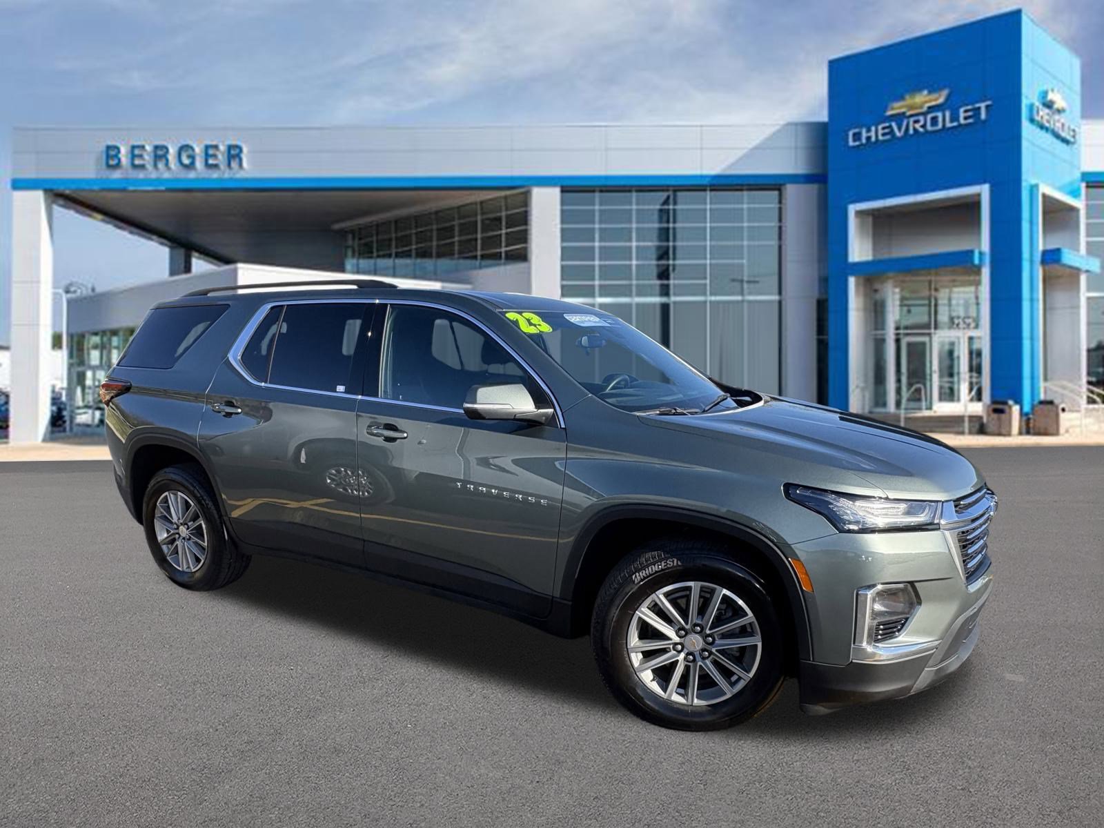 2023 Chevrolet Traverse 1LT's photo