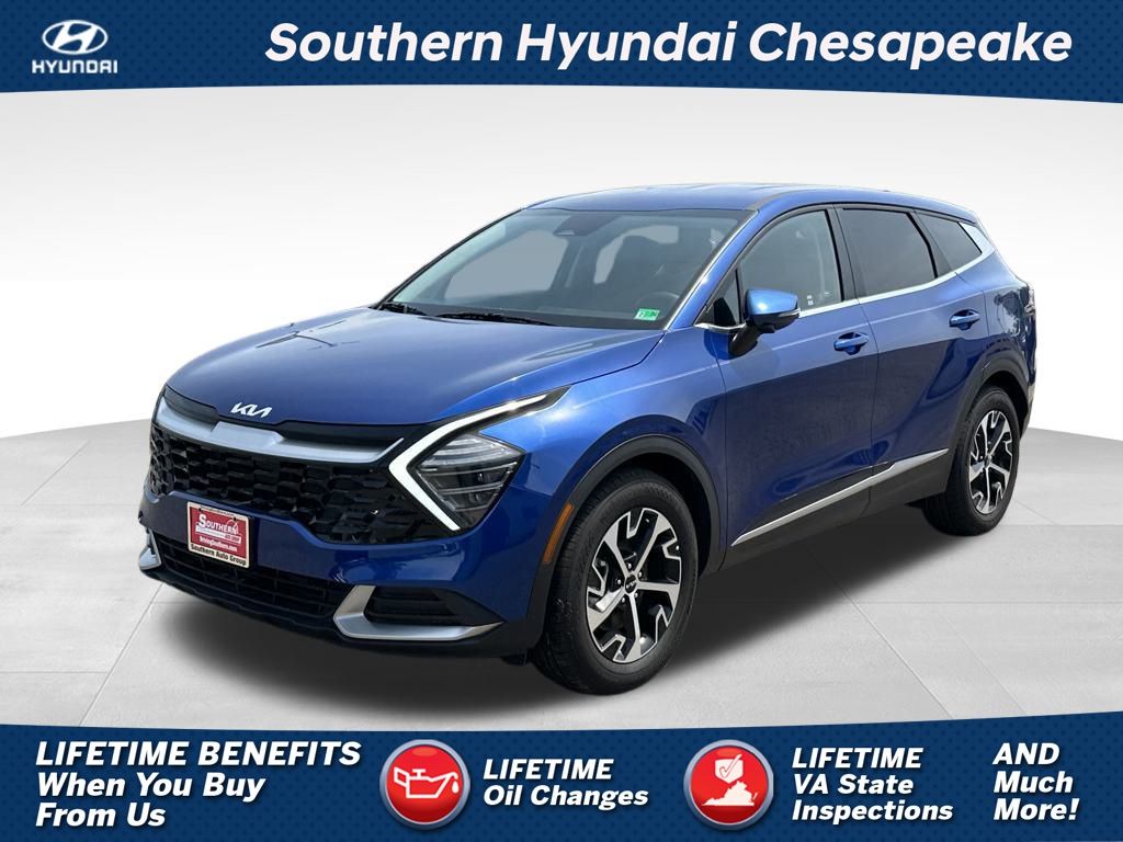 2024 Kia Sportage EX's photo