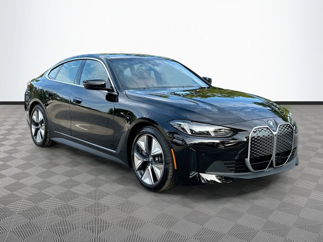 New 2025 BMW i4 xDrive40 Hatchback in Coconut Creek #FT91472 | BMW of ...