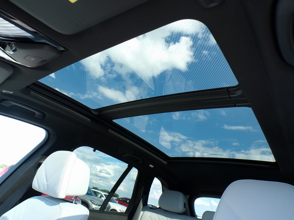 2025 Bmw X5 M60i photo 13