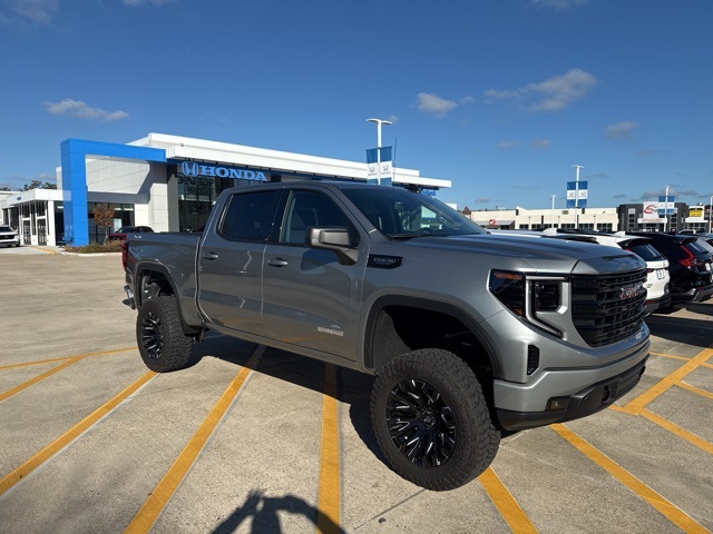 2026 GMC Sierra 1500 Elevation's photo