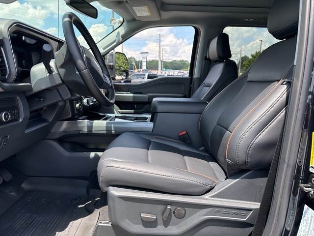 2025 Ford F-350 photo 25