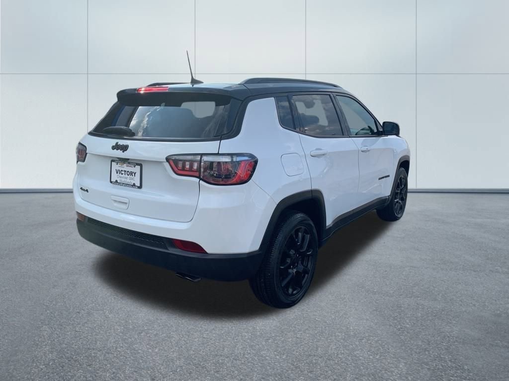 2022 Jeep Compass Altitude photo 3