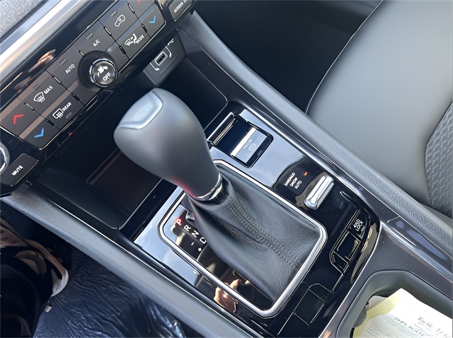 2025 Jeep Compass Latitude photo 17