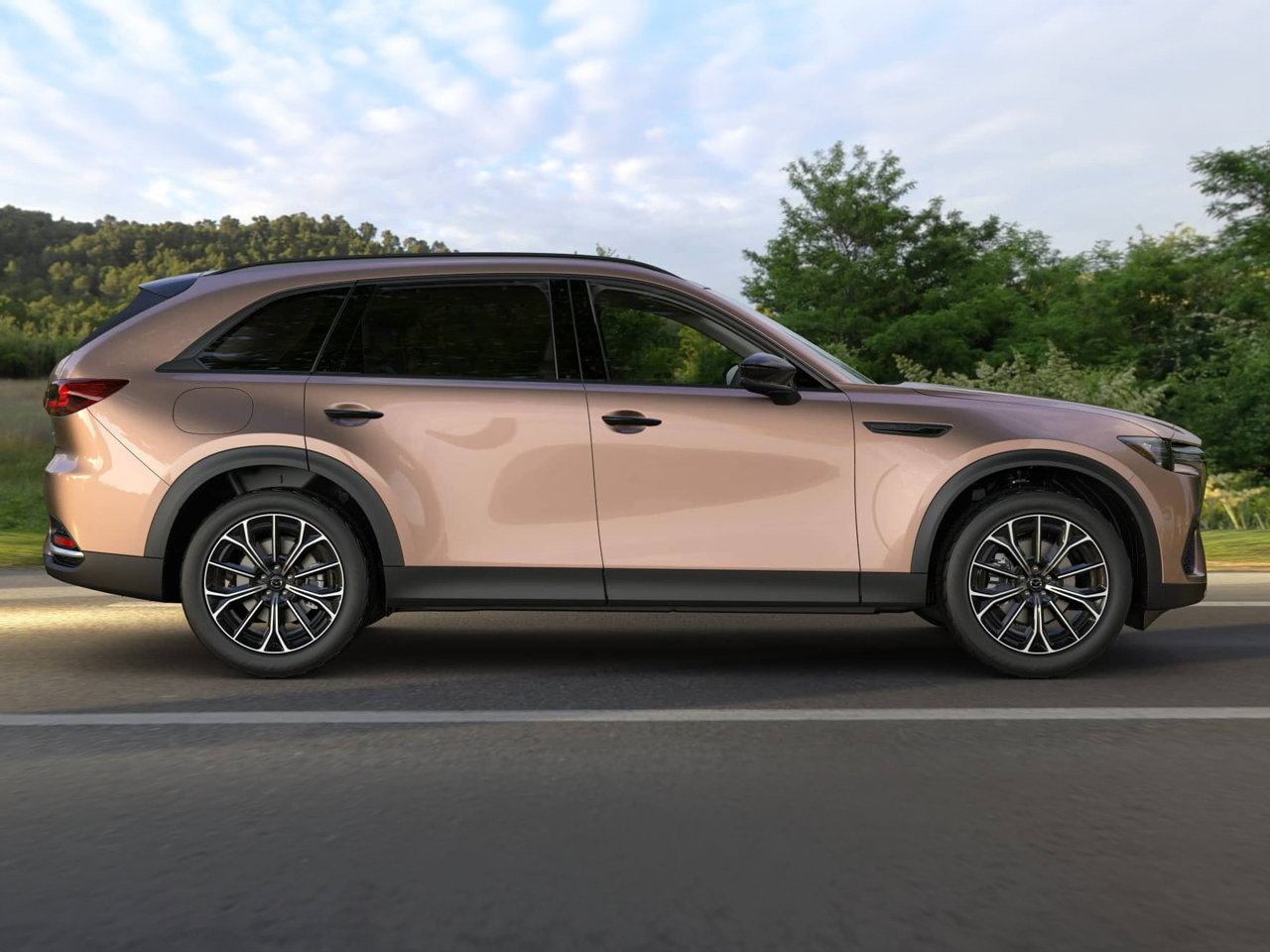2025 Mazda CX-70 Plug-in Hybrid Premium Plus photo 2