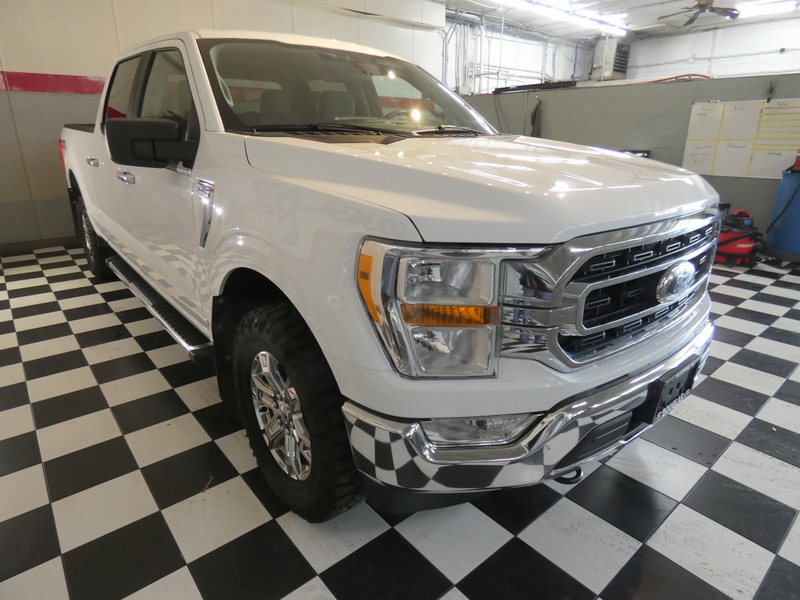 2022 Ford F-150 XLT photo 3