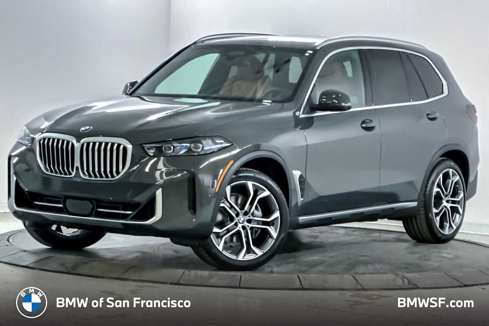 2026 BMW X5 40i's photo