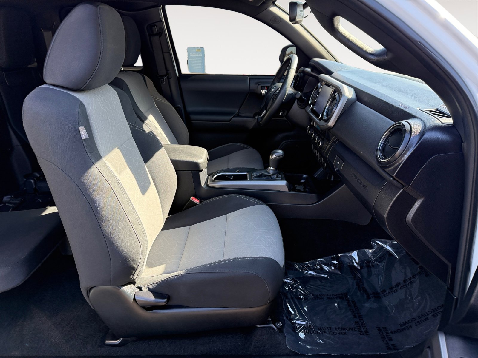 2023 Toyota Tacoma TRD Sport photo 18