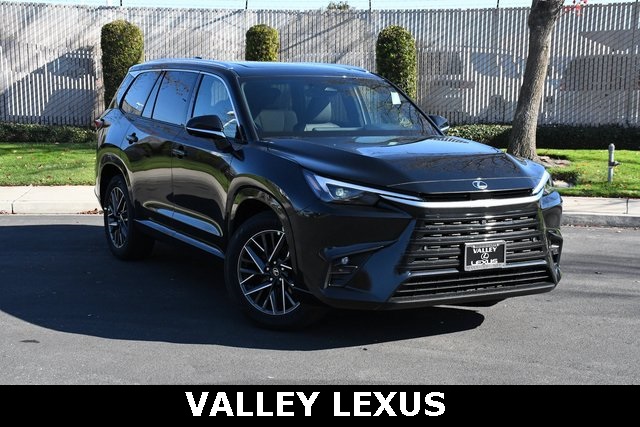 2026 Lexus TX Premium's photo