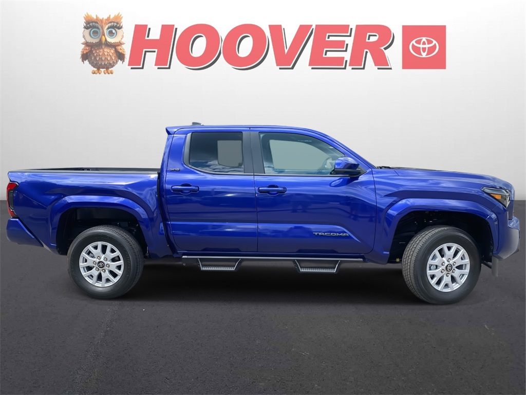 2025 Toyota Tacoma SR5 photo 2