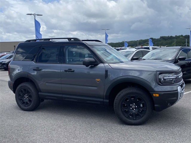 2025 Ford Bronco Sport Badlands photo 3