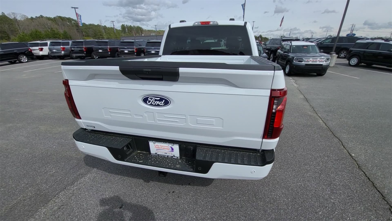 2025 Ford F-150 STX photo 9