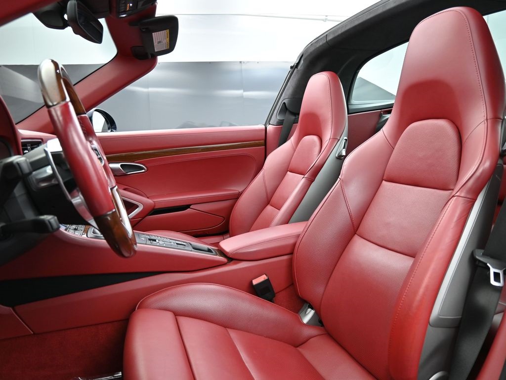 2019 Porsche 911 Targa 4S photo 4